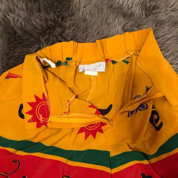 Retro shorts - Picture 2 of 3